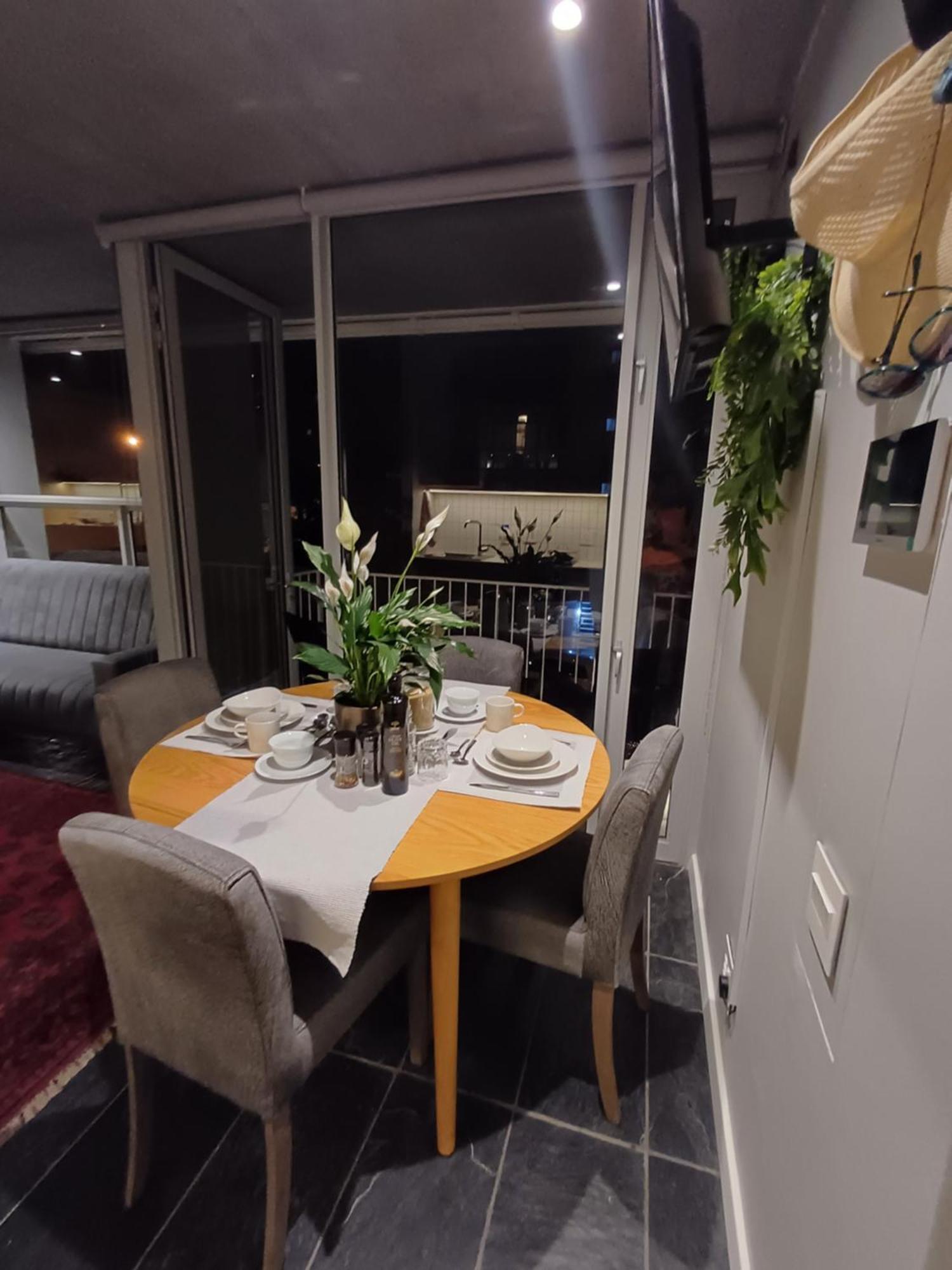 Fresh Atlantic Ocean View Halaal Apartment